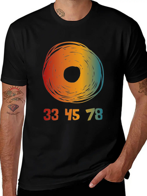 33 45 78 RPM Vinyl Records Collector Retro Modern Fit Casual T-Shirt – Clean And Versatile Design