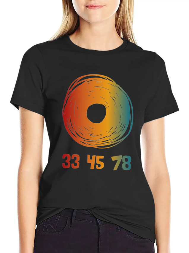 33 45 78 RPM Vinyl Records Collector Retro Modern Fit Casual T-Shirt – Clean And Versatile Design