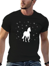 A Huge Horse In The Snow Casual Graphic T-Shirt – Simple And Comfortable Daily Wear