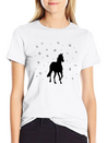 A Huge Horse In The Snow Casual Graphic T-Shirt – Simple And Comfortable Daily Wear